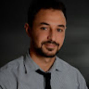 Meet your Posher, Mbarki